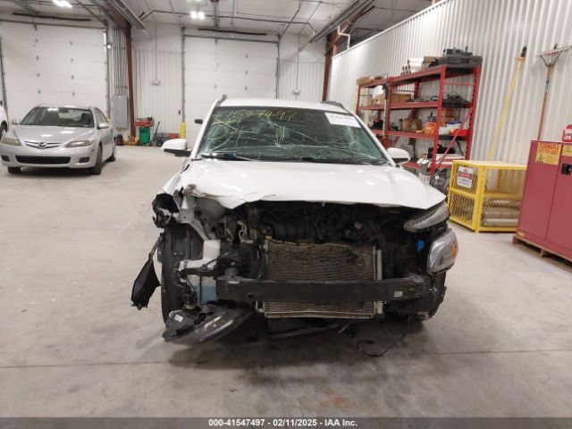 KM8K62AB0NU814275 Hyundai Kona Sel