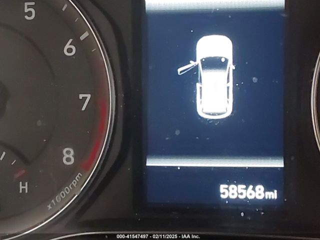KM8K62AB0NU814275 Hyundai Kona Sel