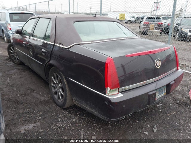 2008 CADILLAC DTS 1G6KD57YX8U112365 Photo 2