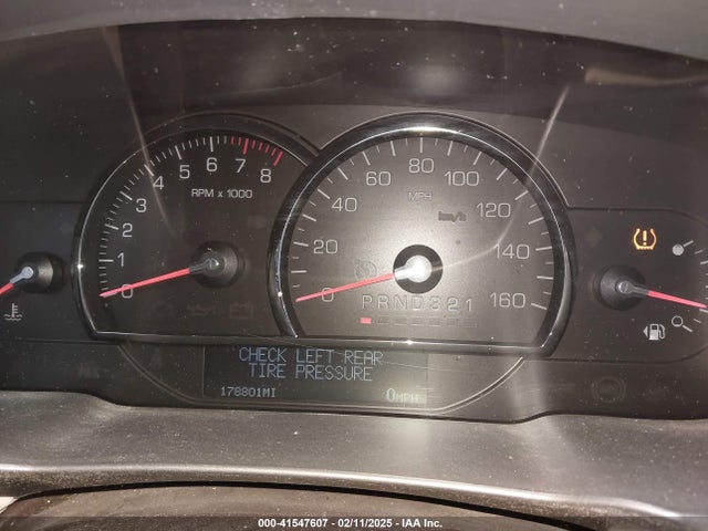 2008 CADILLAC DTS 1G6KD57YX8U112365 Photo 6