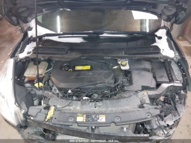 1FMCU0GXXFUB16906 Ford ESCAPE SE