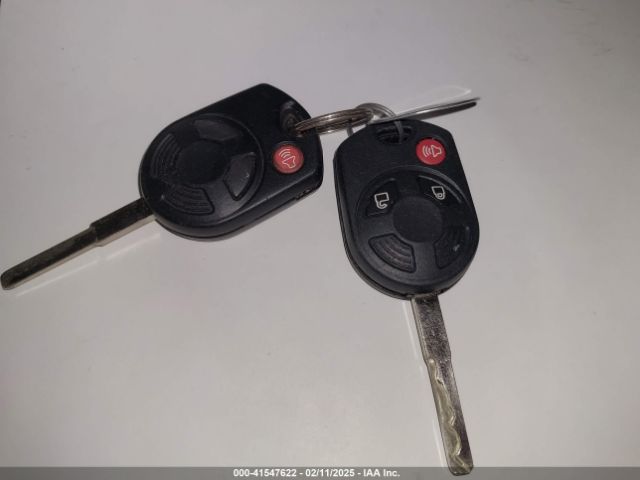 1FMCU0GXXFUB16906 Ford ESCAPE SE