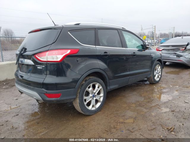 1FMCU9J9XEUA30654 Ford Escape Titanium