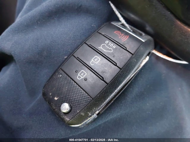 KIA SOUL + 2015 KNDJP3A51F7176017 Image 11