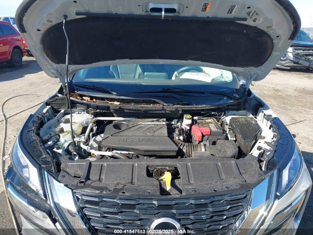 5N1BT3BB6NC693707 Nissan Rogue Sv Intelligent Awd