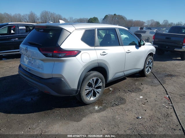 5N1BT3BB6NC693707 Nissan Rogue Sv Intelligent Awd