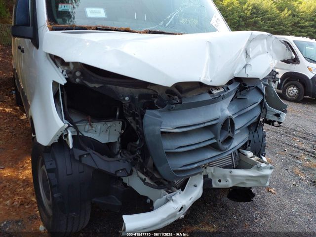 W1Y40CHY7NT096126 Mercedes-Benz Sprinter 2500 High Roof I4