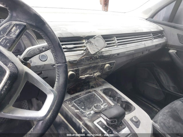 WA1LHAF75KD024767 Audi Q7 45 Premium