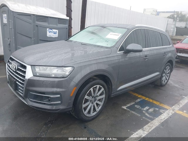 WA1LHAF75KD024767 Audi Q7 45 Premium