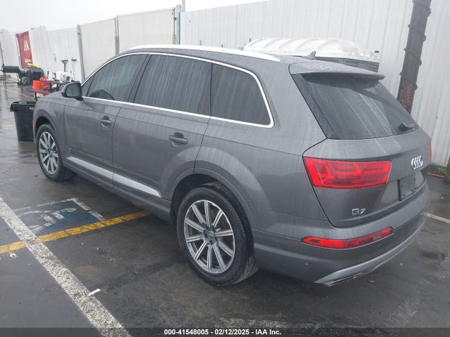 WA1LHAF75KD024767 Audi Q7 45 Premium