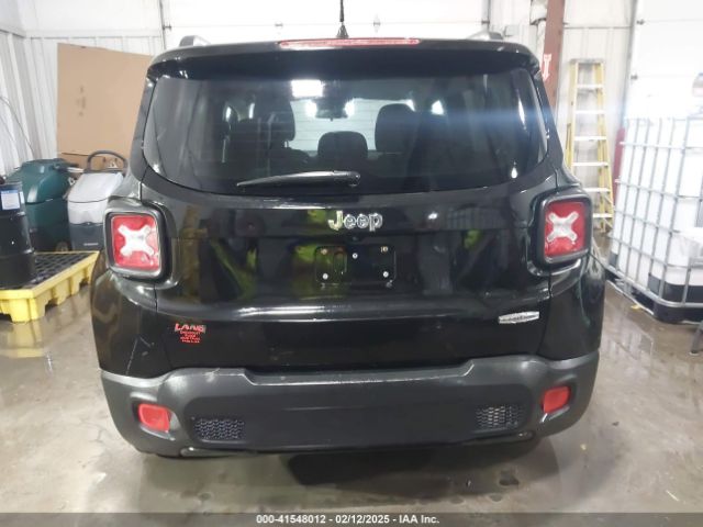 ZACCJABT4FPC34572 Jeep Renegade Latitude