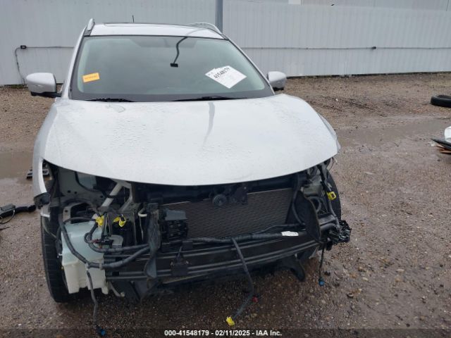 5N1AT2MV9EC766257 Nissan Rogue Sl