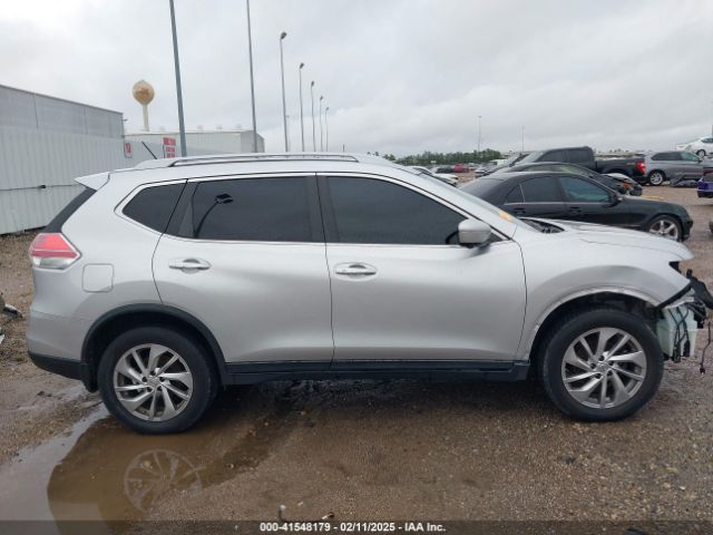 5N1AT2MV9EC766257 Nissan Rogue Sl