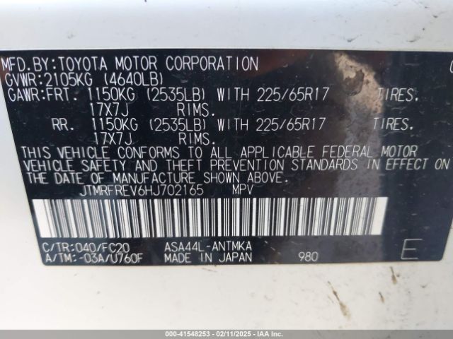JTMRFREV6HJ702165 Toyota Rav4 Xle