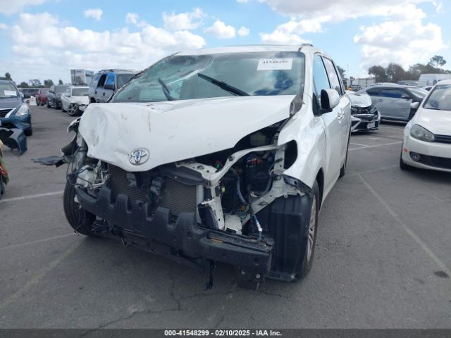 5TDYK3DC1FS637181 Toyota Sienna Xle/limited