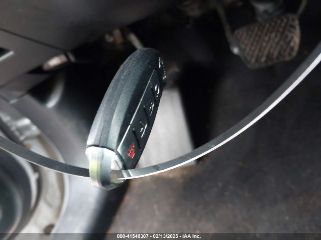 5N1DR2MM3JC661954 Nissan Pathfinder Sv