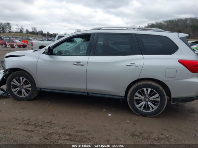 5N1DR2MM3JC661954 Nissan Pathfinder Sv
