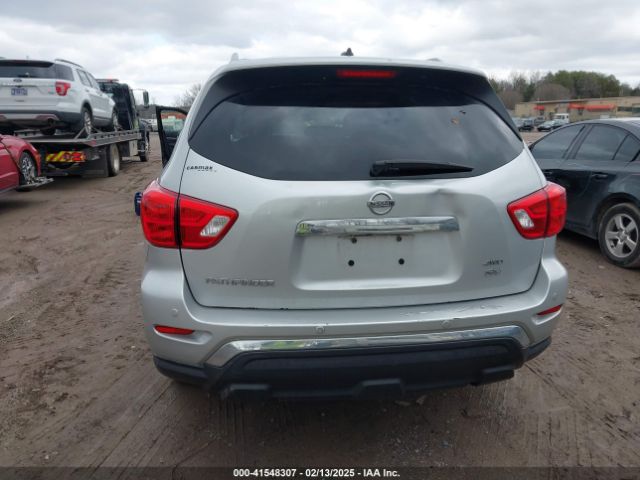 5N1DR2MM3JC661954 Nissan Pathfinder Sv