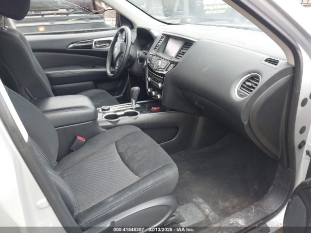 5N1DR2MM3JC661954 Nissan Pathfinder Sv