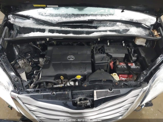 Toyota Sienna Xle/limited 2014 5TDDK3DC7ES072058 Image 10