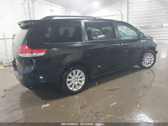 Toyota Sienna Xle/limited 2014 5TDDK3DC7ES072058 Image 4