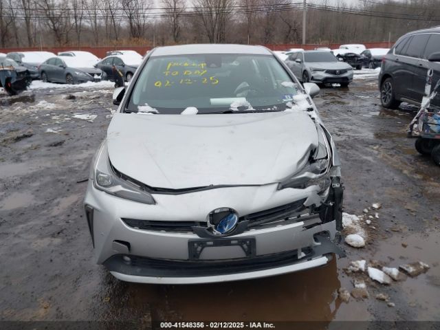 JTDL9RFU4K3008931 Toyota Prius Le