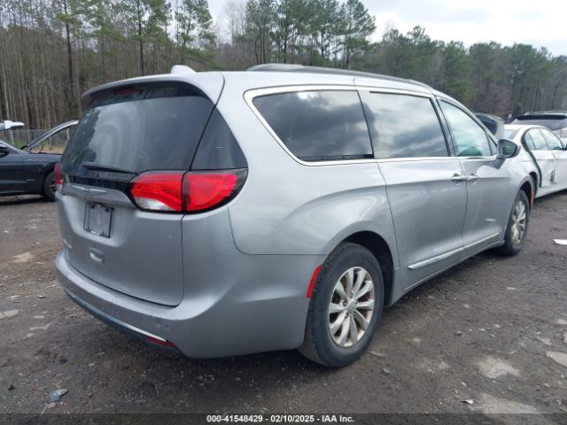 2C4RC1BG9HR745099 Chrysler Pacifica Touring-l