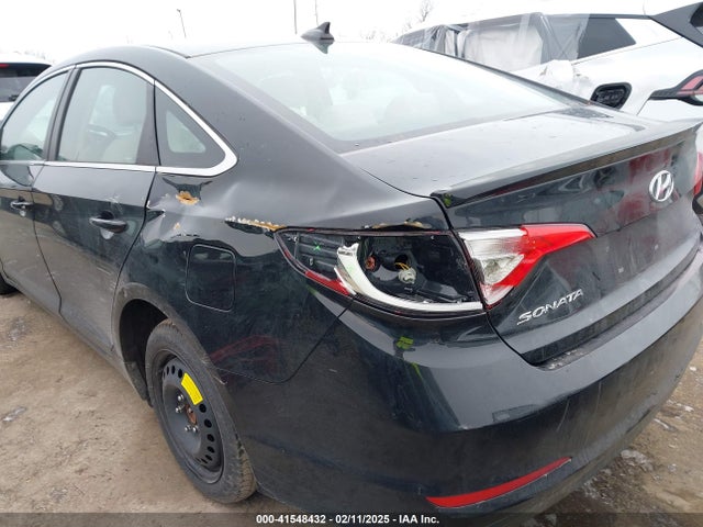 Hyundai SONATA SE 2016 5NPE24AF4GH277550 Image 6