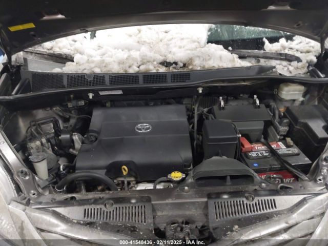 5TDYK3DC4ES439614 Toyota Sienna Xle V6 8 Passenger