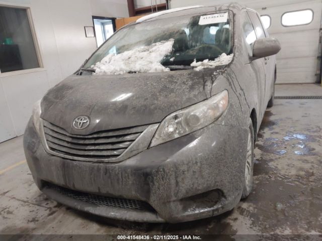 5TDYK3DC4ES439614 Toyota Sienna Xle V6 8 Passenger