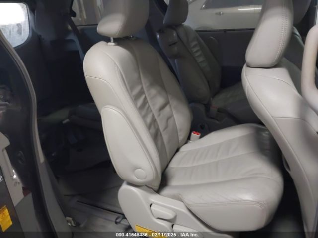 5TDYK3DC4ES439614 Toyota Sienna Xle V6 8 Passenger