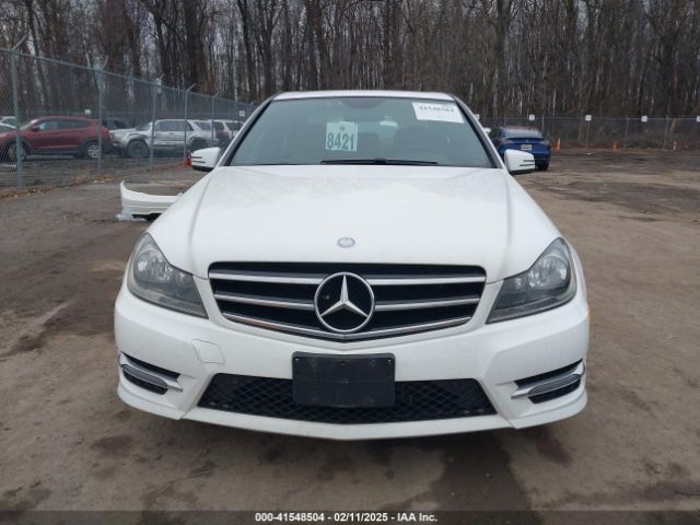 WDDGF8AB8EA948259 Mercedes-Benz C 300 Luxury 4matic/sport 4matic