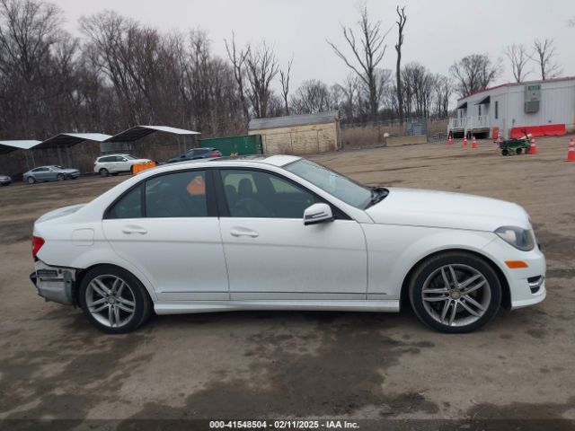 WDDGF8AB8EA948259 Mercedes-Benz C 300 Luxury 4matic/sport 4matic