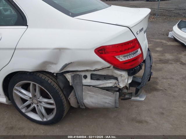 WDDGF8AB8EA948259 Mercedes-Benz C 300 Luxury 4matic/sport 4matic