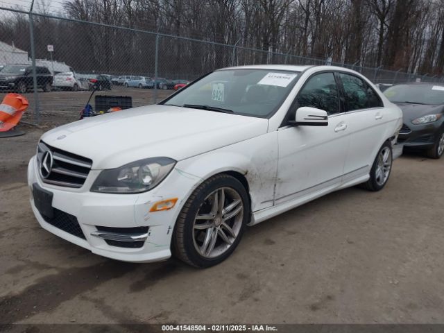 WDDGF8AB8EA948259 Mercedes-Benz C 300 Luxury 4matic/sport 4matic