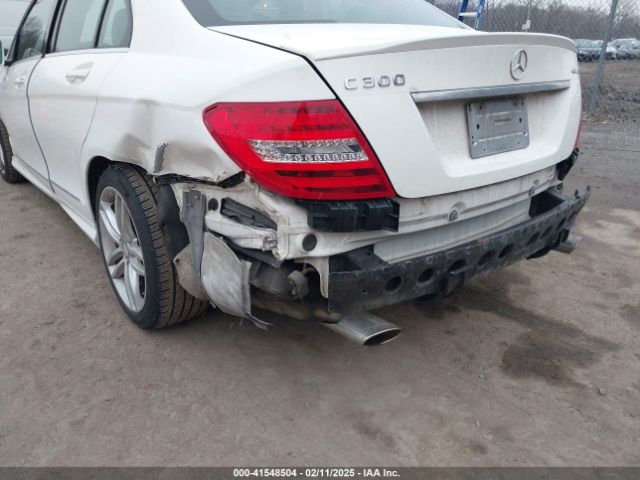WDDGF8AB8EA948259 Mercedes-Benz C 300 Luxury 4matic/sport 4matic