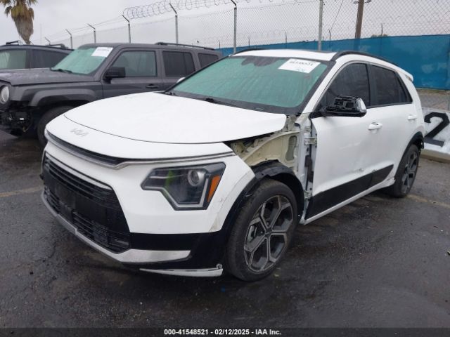 KNDCR3LE5P5033858 KIA Niro Ex Touring