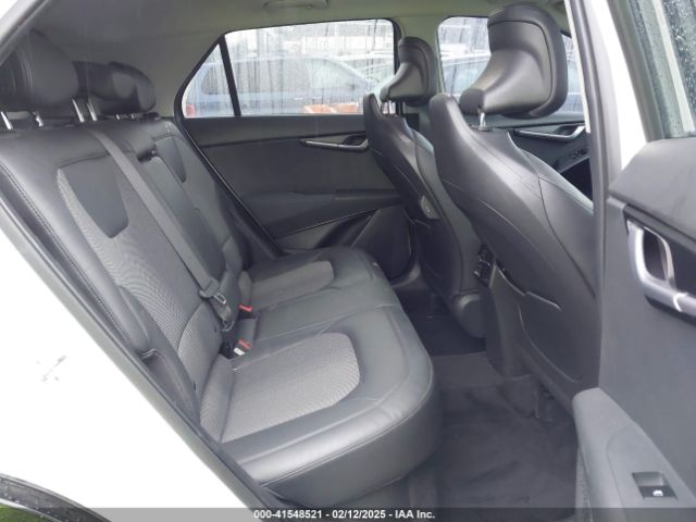 KNDCR3LE5P5033858 KIA Niro Ex Touring