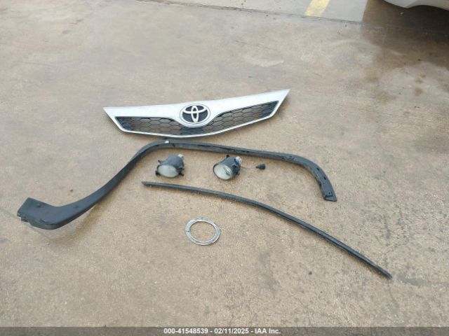 4T1BF1FK8EU327053 Toyota CAMRY SE