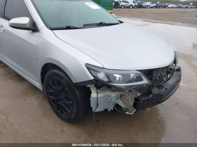 4T1BF1FK8EU327053 Toyota CAMRY SE