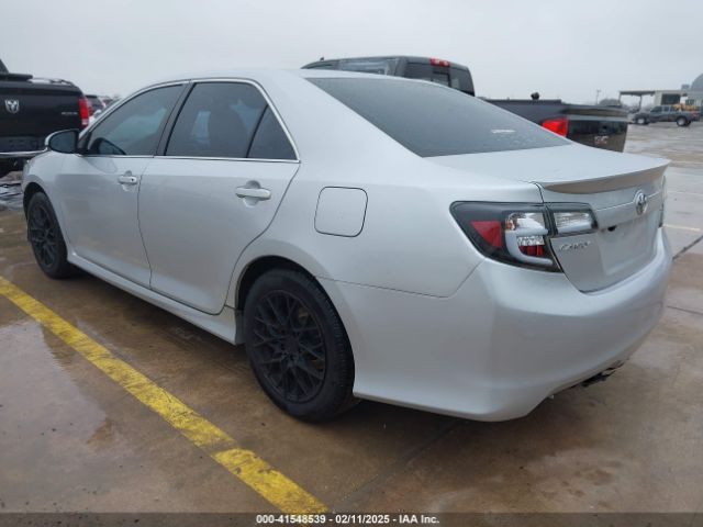 4T1BF1FK8EU327053 Toyota CAMRY SE