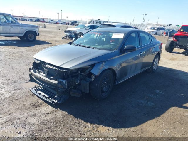 1N4BL4BV7PN403136 Nissan Altima S Fwd