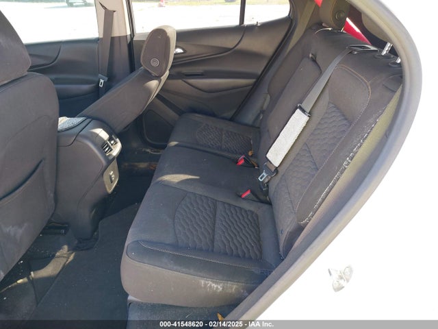 3GNAXKEV3KS557911 Chevrolet EQUINOX LT