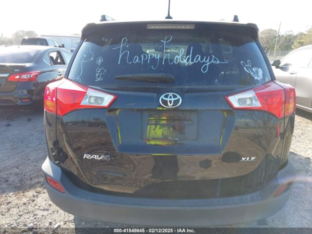 2T3WFREV0FW184023 Toyota Rav4 Xle