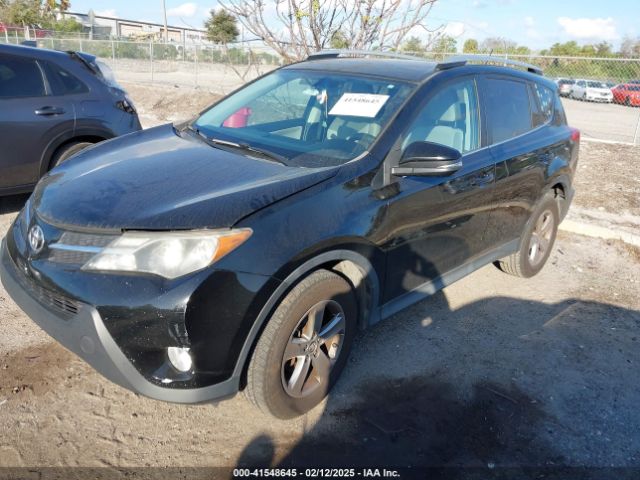 2T3WFREV0FW184023 Toyota Rav4 Xle