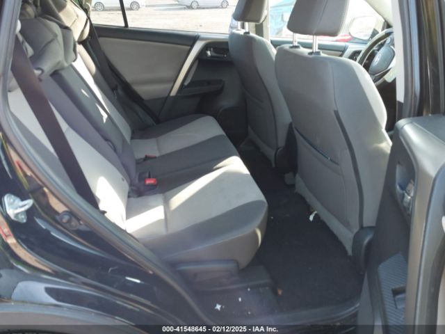 2T3WFREV0FW184023 Toyota Rav4 Xle