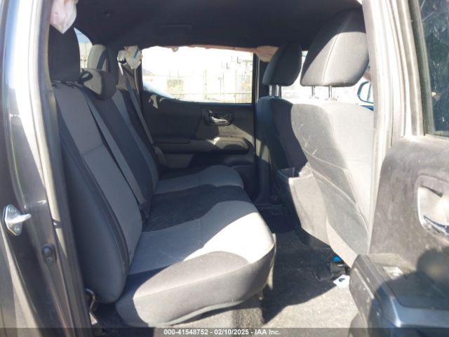 5TFCZ5AN5MX258747 Toyota Tacoma Trd Off-road