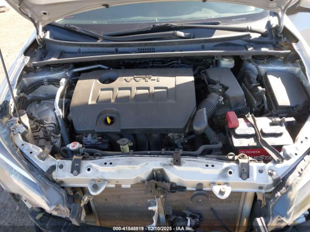 2T1BURHE0JC065147 Toyota COROLLA LE