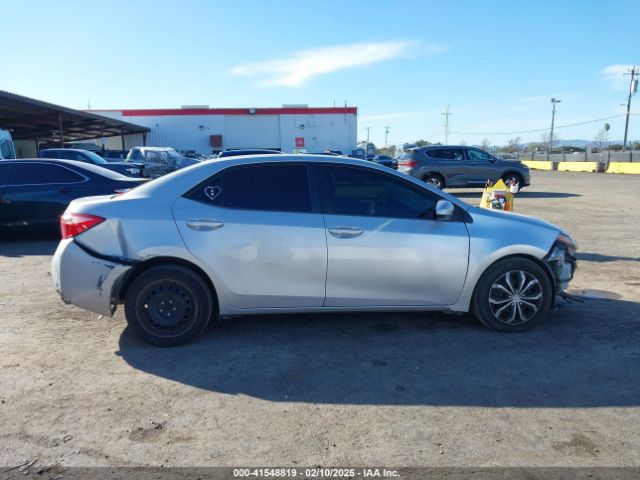2T1BURHE0JC065147 Toyota COROLLA LE