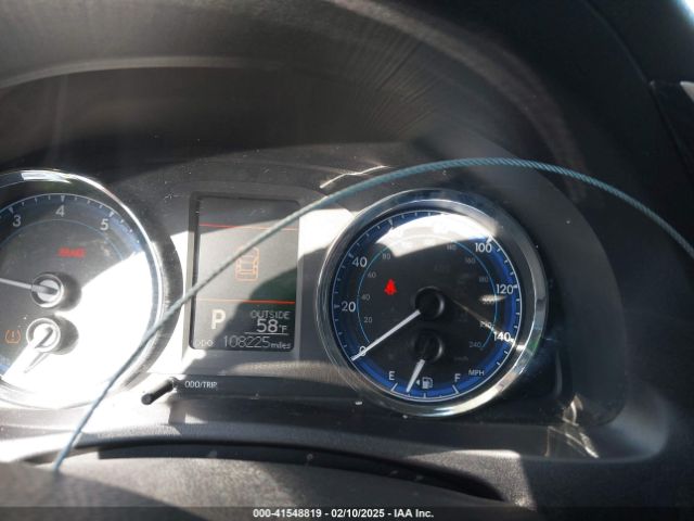2T1BURHE0JC065147 Toyota COROLLA LE